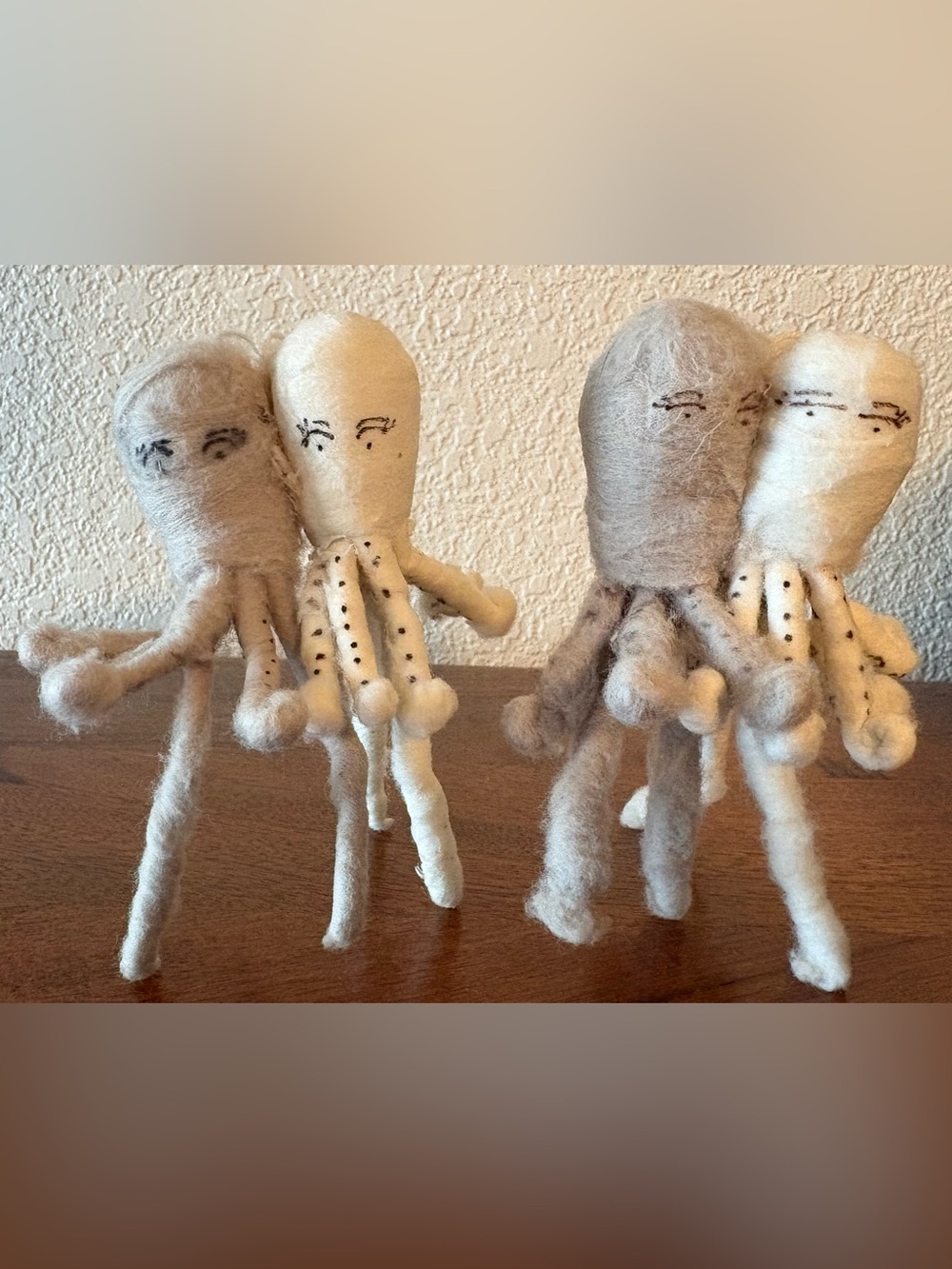 Felt Octopus Ornament Set - Cream & Light Gray